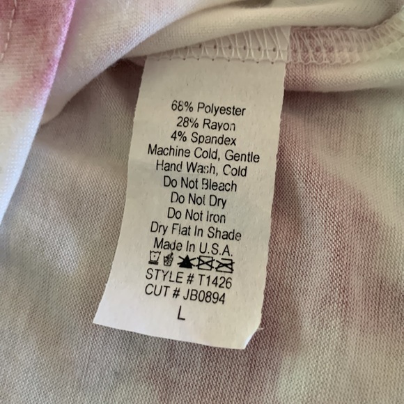 Rose and cream tie-dye t-shirt - Picture 4 of 4